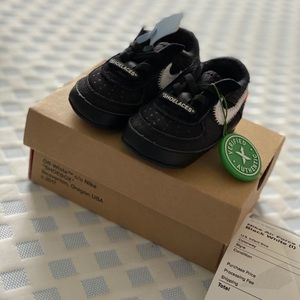 Off- White x Nike Air Force 1